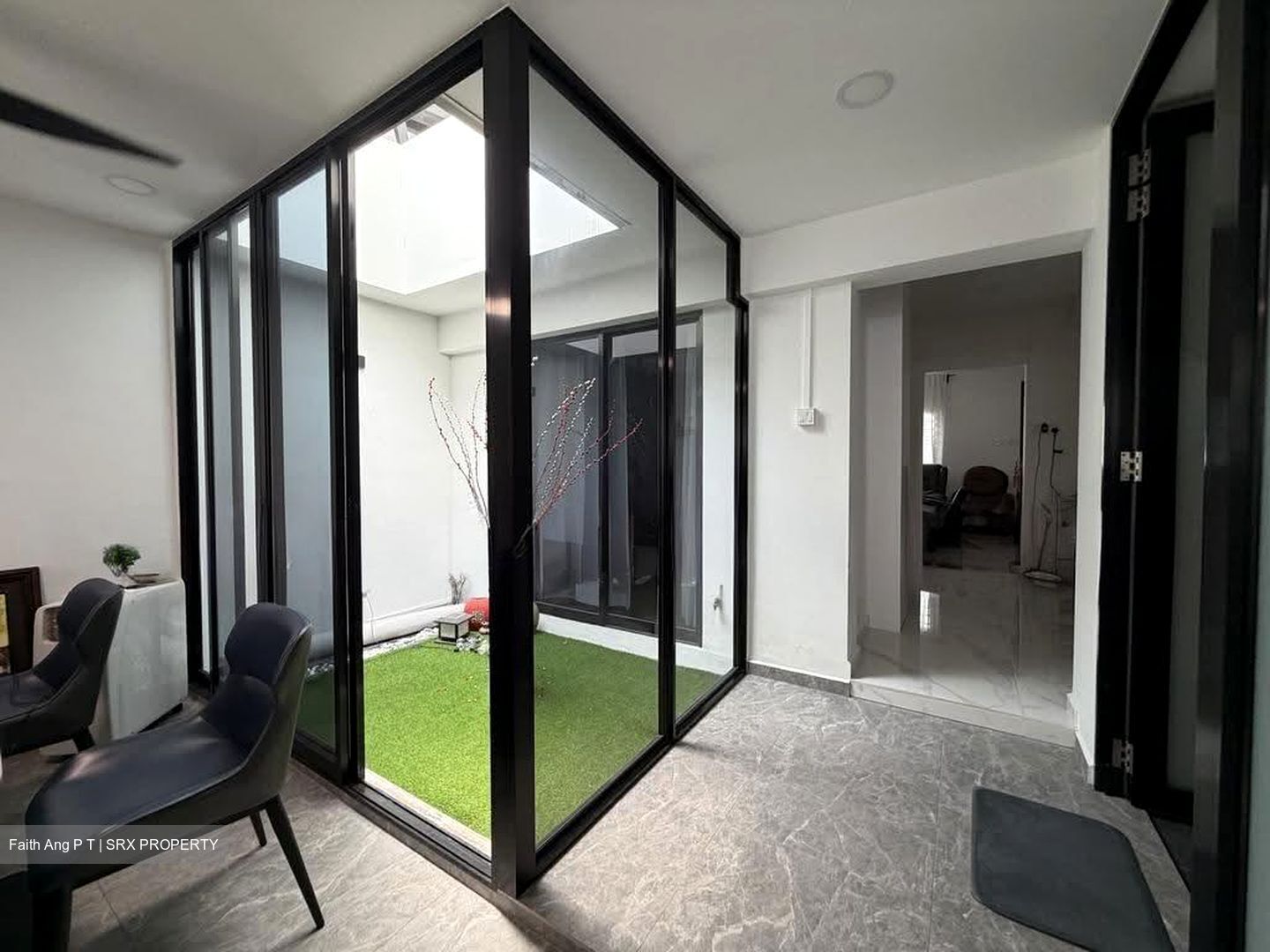 Nanyang Park (D19), Terrace #627930941